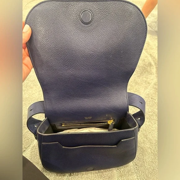 Tom Ford Jennifer Small Leather Shoulder Bag - Picture 4 of 8